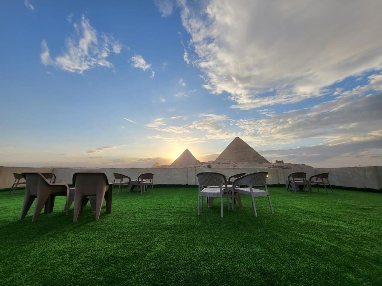 Best Four Pyramids View Kafret el-Gabal 外观 照片